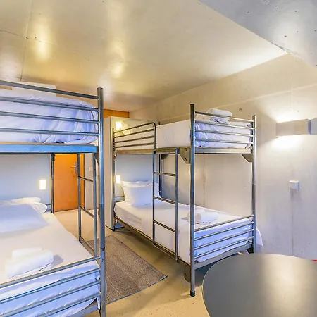 Hi - De Juventude Hostel